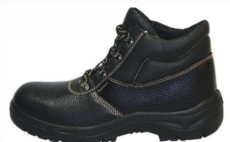 Ботинки FootWear кожаные, на шнурках, литая МБС полиуретановая подошва.